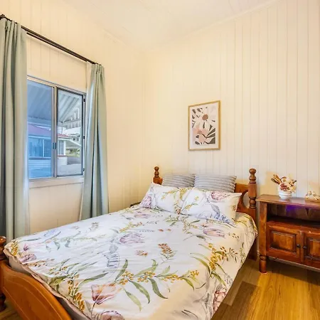 Holiday home Family Friendly Cozy 3br House At Annerley Brisbane
