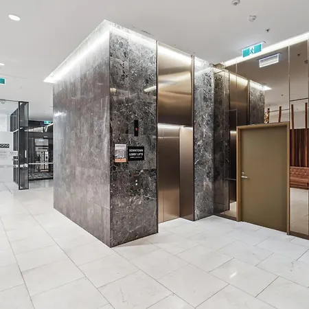 Sky Tower Urban Retreat Stylish 1br C33 Brisbane
