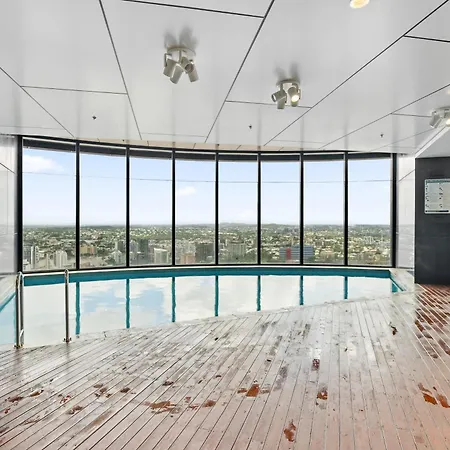 Apartment Sky Tower Urban Retreat Stylish 1br C33
