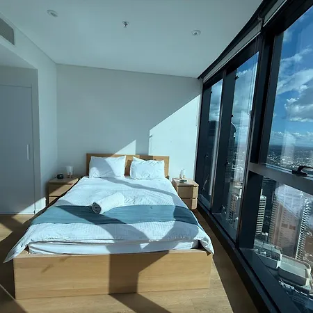 Amazing &river Views 60th Level Skytower 3 Bedrooms&free Parking Apartment Brisbane