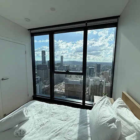 Amazing &river Views 60th Level Skytower 3 Bedrooms&free Parking *