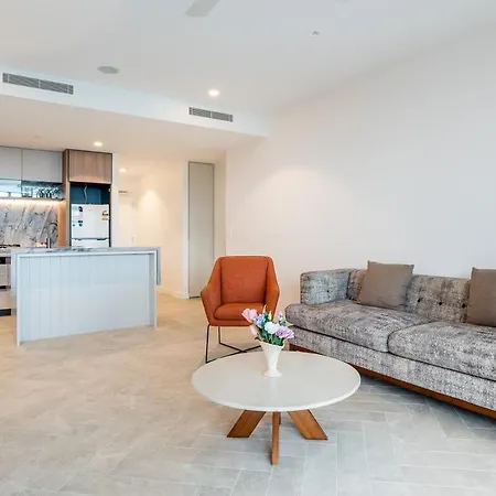 River View 2-bedroom With Parking Apartment