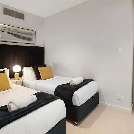 The Gatsby Escape Skytower Luxury Living At Level 71 Apartment *