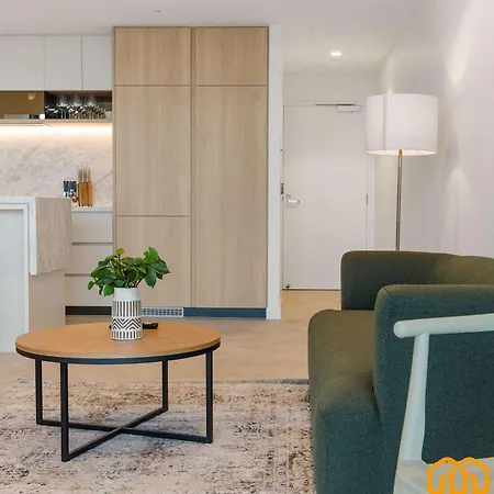 1 Bedroom In Qwr Pool Casino River Views Apartment *
