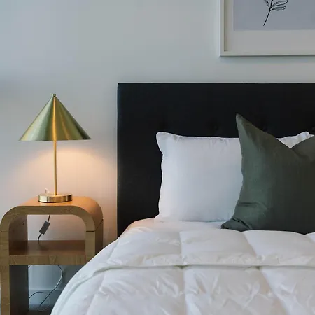 1 Bedroom In Qwr Pool Casino River Views Brisbane