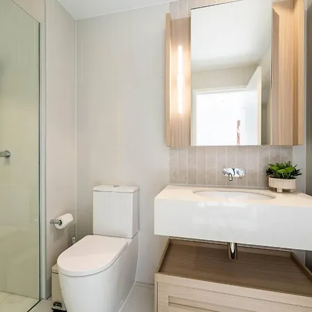 The Queens Perch - Lv 42 Luxury Riverview On The Star Casino Bne