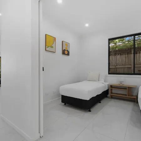 Holiday home Spacious 5br Family In Leafy Corinda Brisbane