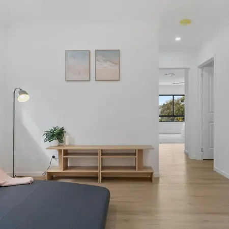 Spacious 5br Family In Leafy Corinda Brisbane