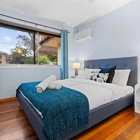 Family Friendly 4br Near Shops And Parks *