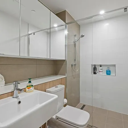 Apartment 001q Stunning View Abnb-style 2br Apt, Free Parking