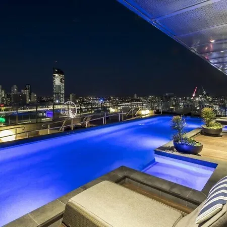 001q Stunning View Abnb-style 2br Apt, Free Parking Apartment
