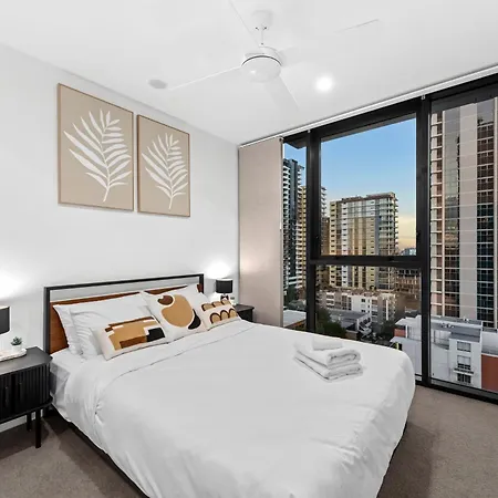View With Balcony, King Bed And Rooftop