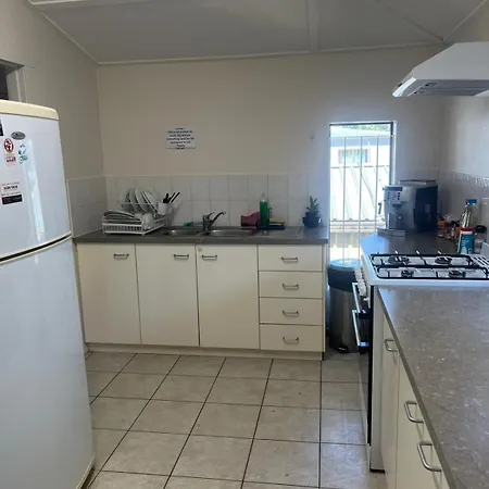 Bed & Breakfast The Gabba Night