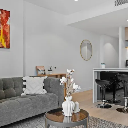 Prime Stay, Steps To River Mall And South Bank *