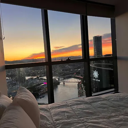 Apartment Level 51 Skybound Riverview Sanctuary On Casino Brisbane