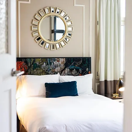 The Inchcolm By Ode 5*