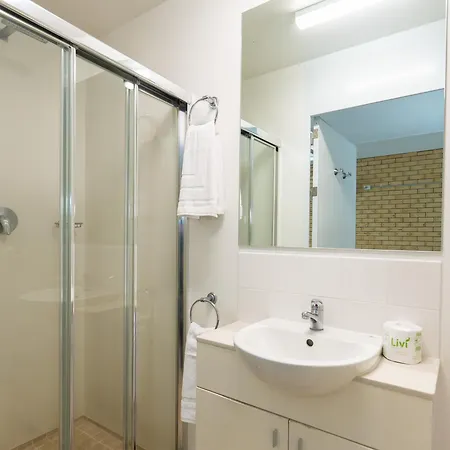 Acacia Ridge 3*