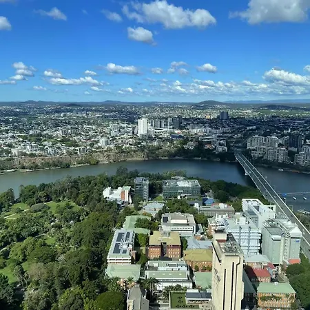 Queens Wharf 50th Floor Apartment