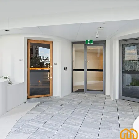 1 Bedroom In Qwr Pool Casino River Views Apartment *