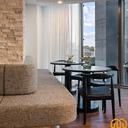 1 Bedroom In Qwr Pool Casino River Views Apartment