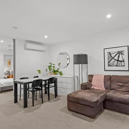 Artisan At Merivale * Brisbane