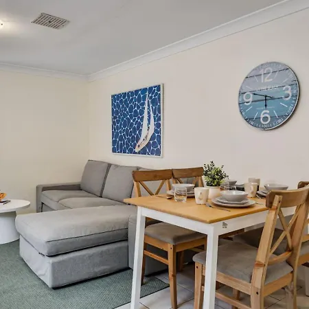 Great Value And Comfort Family 5 Mins To Shops Holiday home Brisbane