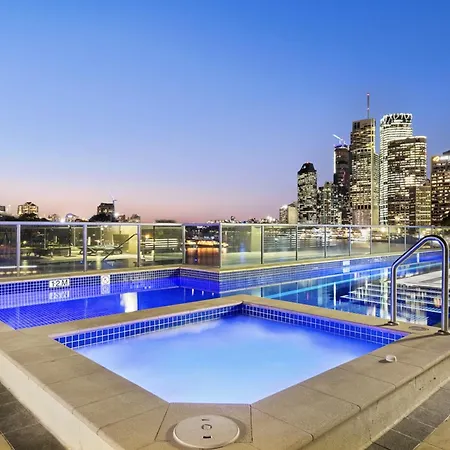 Stylish With Bbq Pool & Gym Apartment *