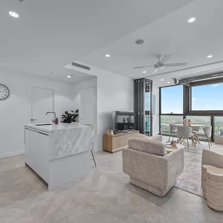 Apartment Queens Wharf - Bright With Pool And Stunning Views Brisbane
