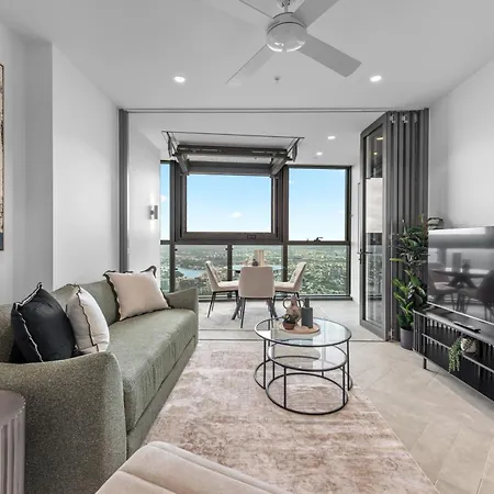 Apartment Queens Wharf - Luxe 1br With Views, King Bed And Pool Brisbane