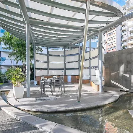 Apartment 'the Riveredge' Chic Resort-style Luxury Near Cbd *