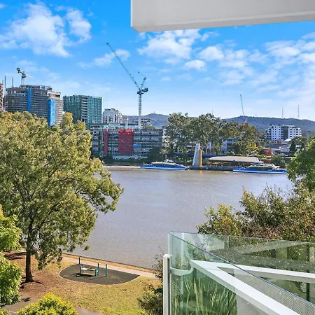 'the Riveredge' Chic Resort-style Luxury Near Cbd Apartment Brisbane