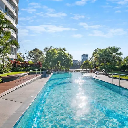 'the Riveredge' Chic Resort-style Luxury Near Cbd *