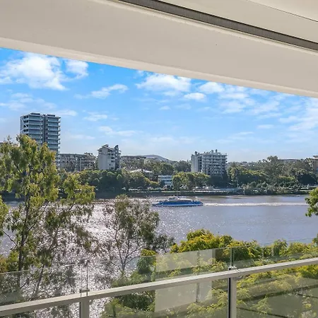 'the Riveredge' Chic Resort-style Luxury Near Cbd Apartment Brisbane