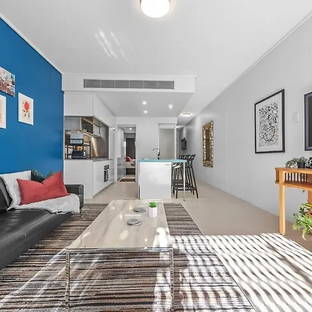 Apartment Artful Abode 1bed-1bath-1car - 5 Mins To Cbd *