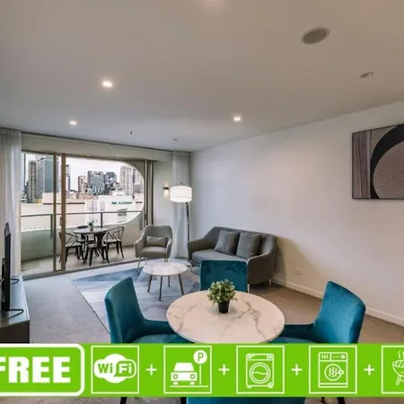 Luxury Inner Arthouse 2br Apartment Brisbane