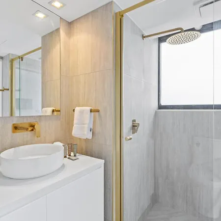 Stylish In The Heart Of Apartment Brisbane