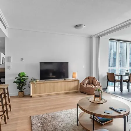 Apartment Hot In The 2bed-2bath-2car-study-pool-views Brisbane