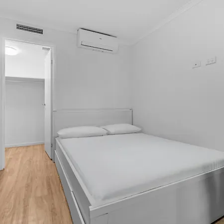 With Balcony Access In Bowen Hills Apartment Brisbane