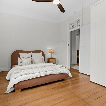 Elegant Escape-4 Bed Car Pool,8 Mins To Airport * Brisbane