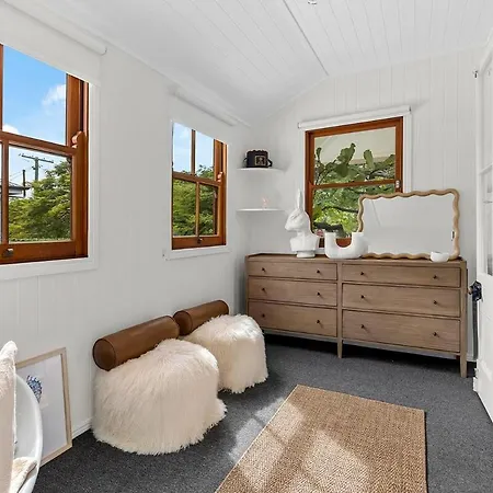 Elegant Escape-4 Bed Car Pool,8 Mins To Airport Brisbane