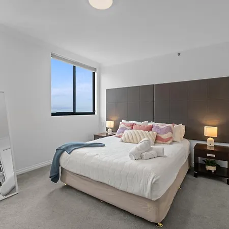 Apartment Queen