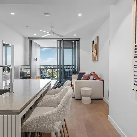 Queens Wharf - Sunny 1br With Views, King Bed And Pool Brisbane