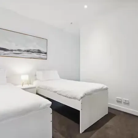 Stylish Fortitude Valley Sleeps 6 Amenities Apartment *