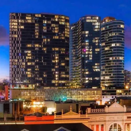 Stylish Fortitude Valley Sleeps 6 Amenities * Brisbane