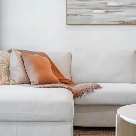 Stylish Fortitude Valley Sleeps 6 Amenities Apartment *