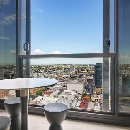 Stylish Fortitude Valley Sleeps 6 Amenities Brisbane