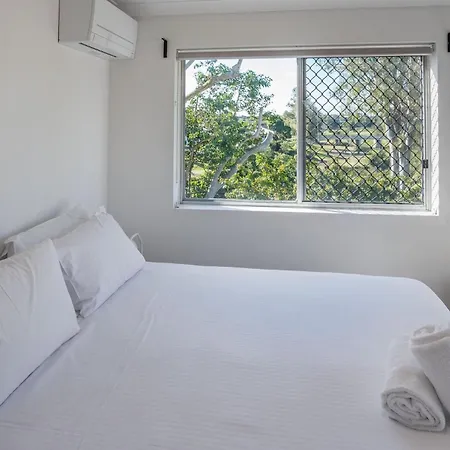 Holiday home Fringe Retreat Parkland Views Walk To Everything! *