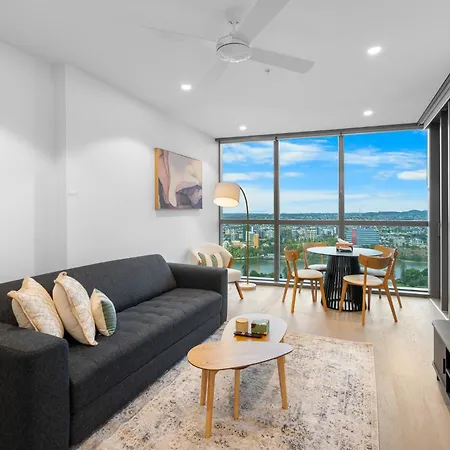 The Hikari - Brand New Riverview 1br With Sofa Bed At Queens Wharf With Pool And Gym Brisbane