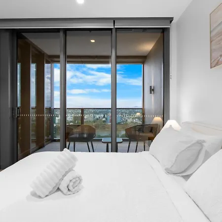 Apartment The Hikari - Brand New Riverview 1br With Sofa Bed At Queens Wharf With Pool And Gym Brisbane