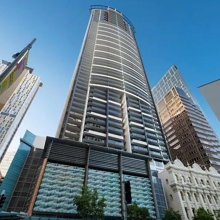 Apartment Riverfront Bridge View Cbd Heart Free Parking 2bed